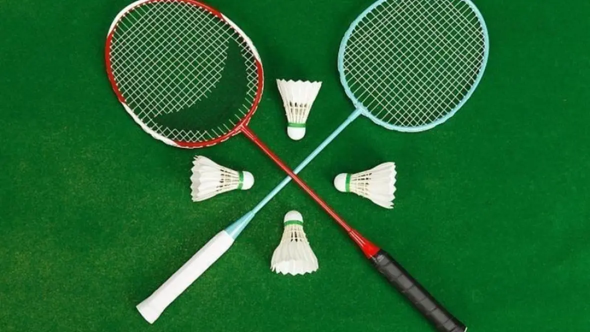 羽坛巅峰对决：海露羽毛球赛李洋王齐麟VS谭强周昊东